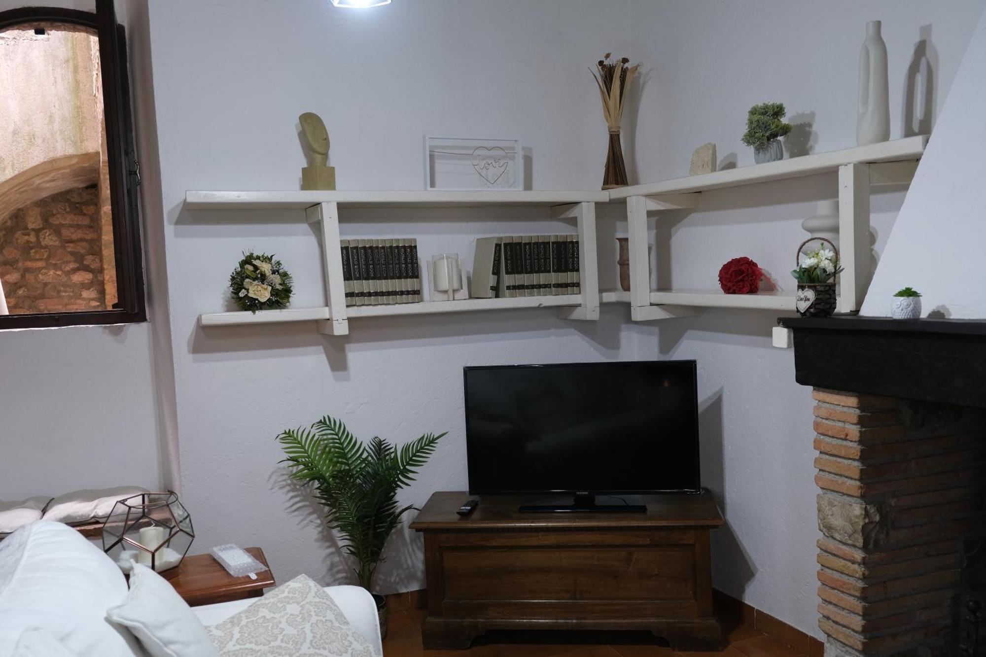 Joy'S Nest Apartment Todi Exterior photo
